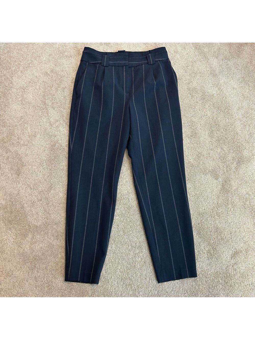 Express navy blue pinstripe tapered ankle length pants women's Sz 6 high-rise